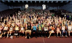 Festas e almoço típico movimentam o fim de semana