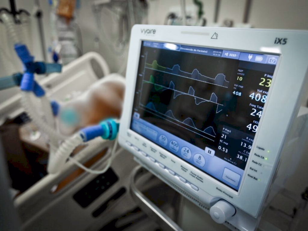 Governo emite aviso para todas as regiões covid