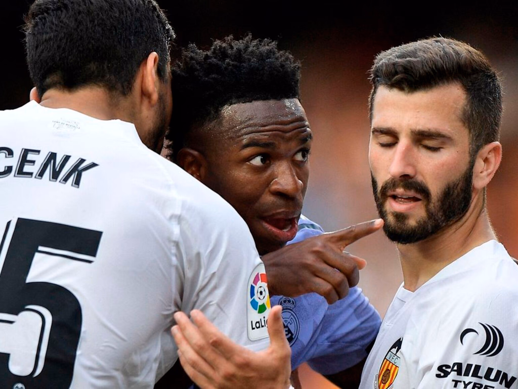 Vinicius Jr. é vítima de mais um caso de racismo na Espanha