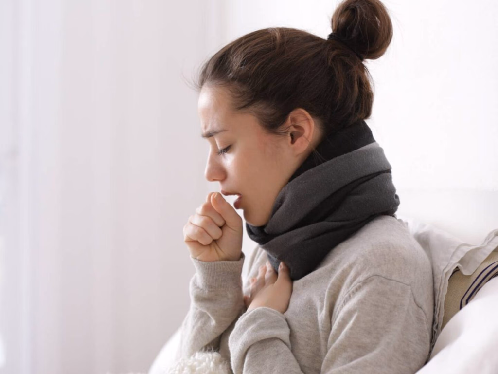 Com aumento de casos, município faz vacinação noturna