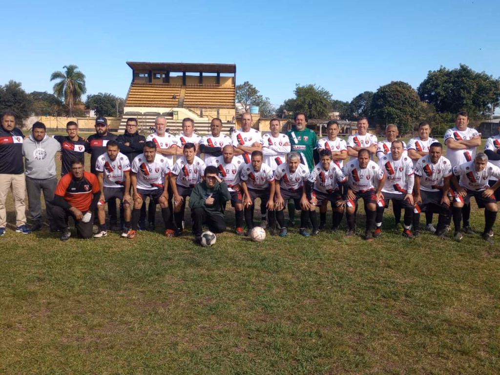 Torino goleia a equipe do Ferro Carril