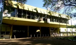 Realizada entrega simbólica de 13,8 mil livros para bibliotecas de escolas