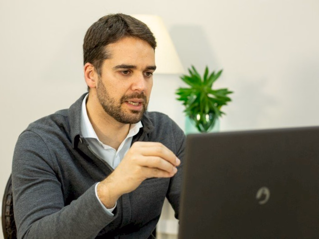 Prefeitos podem aplicar bandeira laranja mesmo em região vermelha