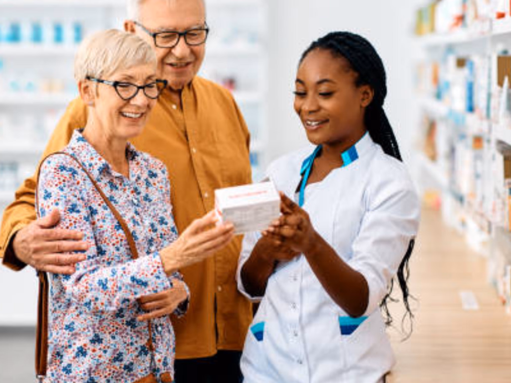 CFF aprova resolução que amplia a atuação clínica dos farmacêuticos