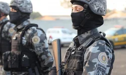 Perseguição termina com tiroteio e veículo com criança alvejado