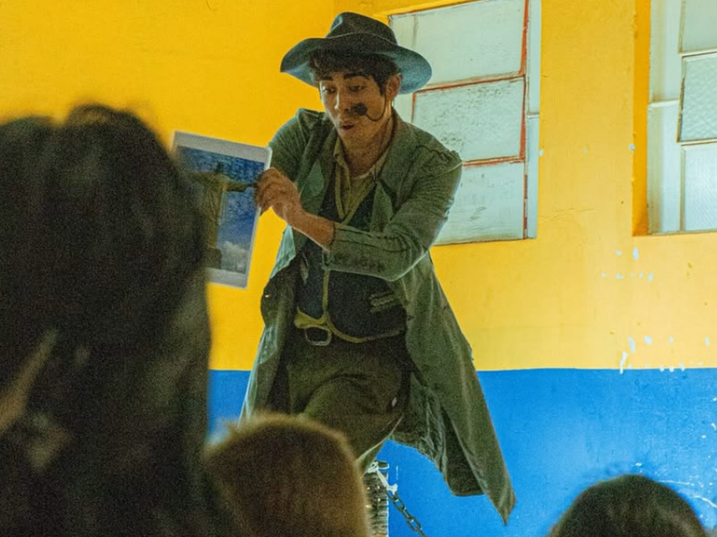 Cia Clandestinos apresenta peça na Feira do Livro de Alegrete