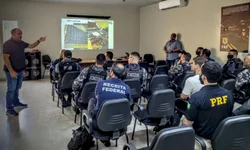 Jovem morre em acidente de moto