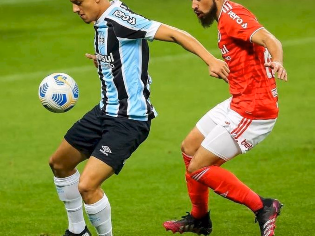 Grenal acaba empatado sem gols na Arena do Grêmio