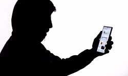 Brasil tem segunda maior saída de dólares da história em 2025