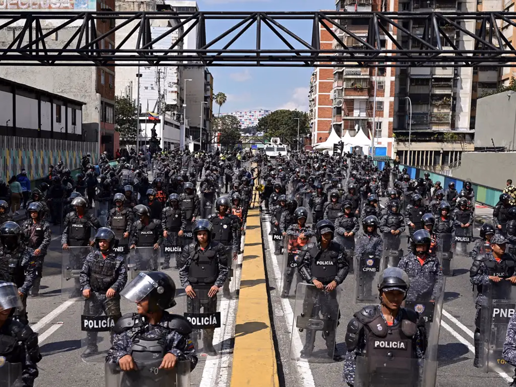 Juristas pedem que tribunal internacional investigue ação na Venezuela