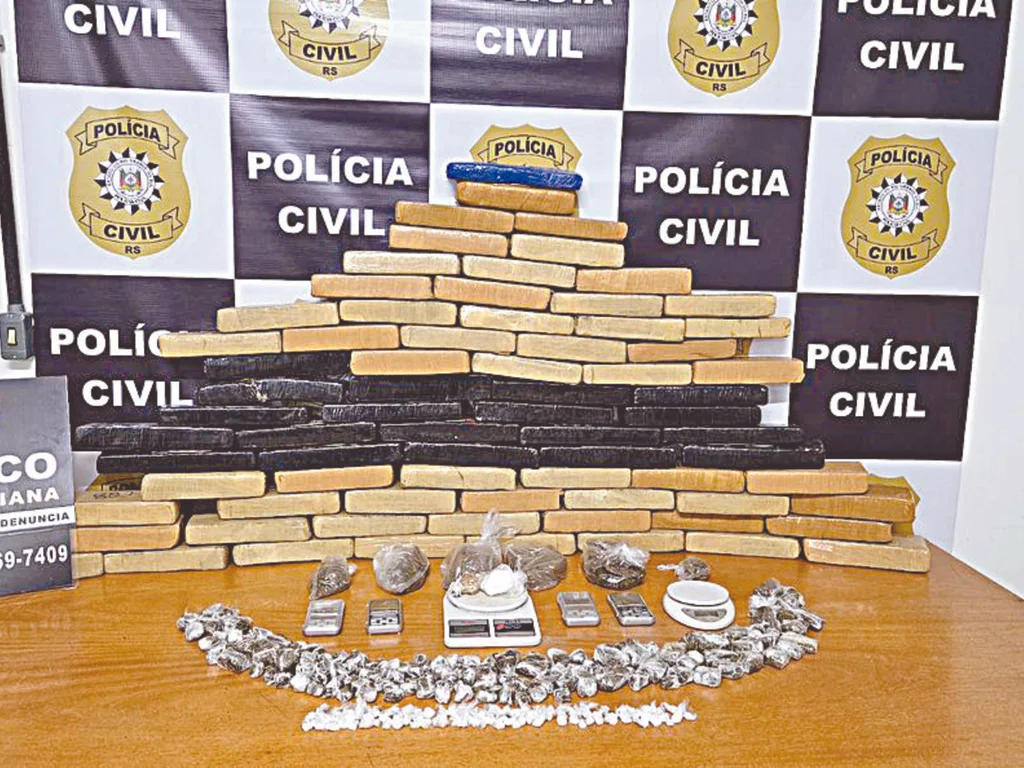 Draco apreende mais de 60 kg de drogas no bairro Bela Vista