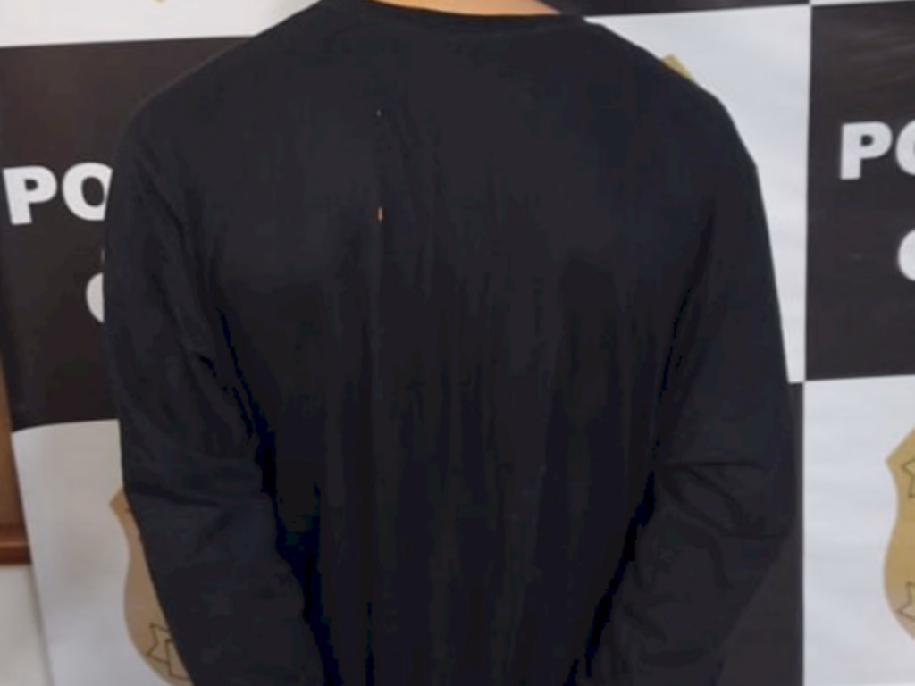 Homem é preso em flagrante por tráfico de drogas