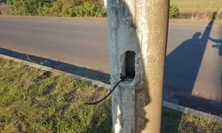 Furto de fiação deixa trevo de acesso às escuras