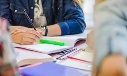 Fies financiará até R$ 60 mil por semestre de cursos de medicina