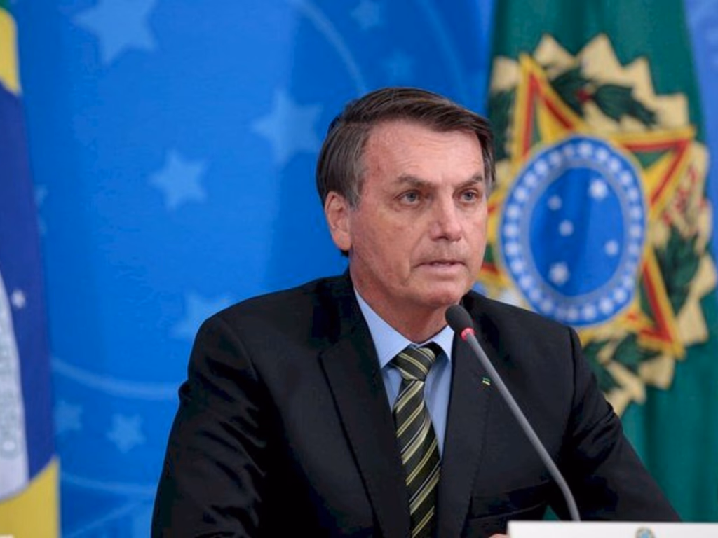 Bolsonaro nega intenção de privatizar postos de saúde