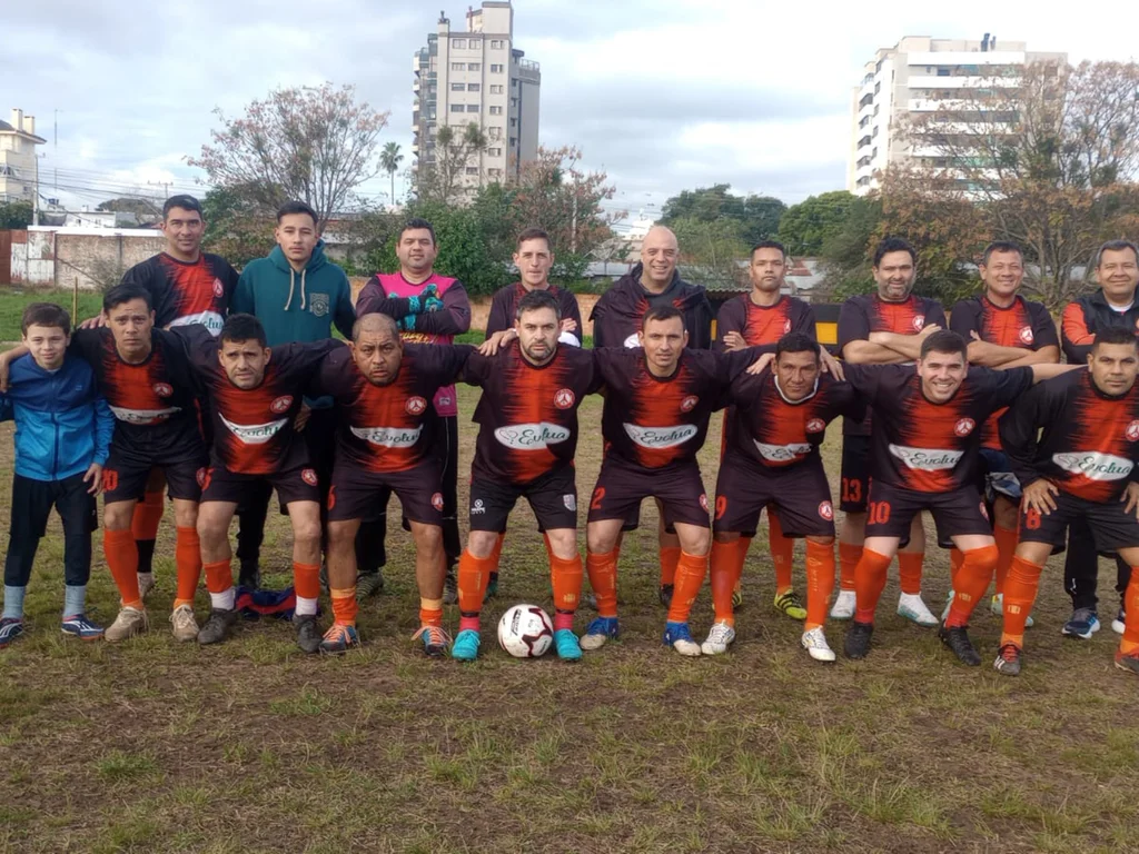 PSG vence Palmeiras na quarta rodada