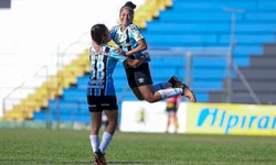 Comércio inicia contratação de temporários