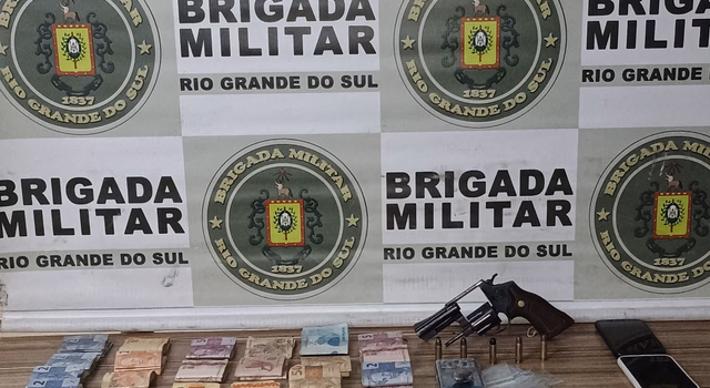 Fim de semana teve prisões por tráfico de drogas e embriaguez