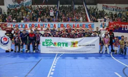 Uruguaianense apresenta plantel para a temporada 2025