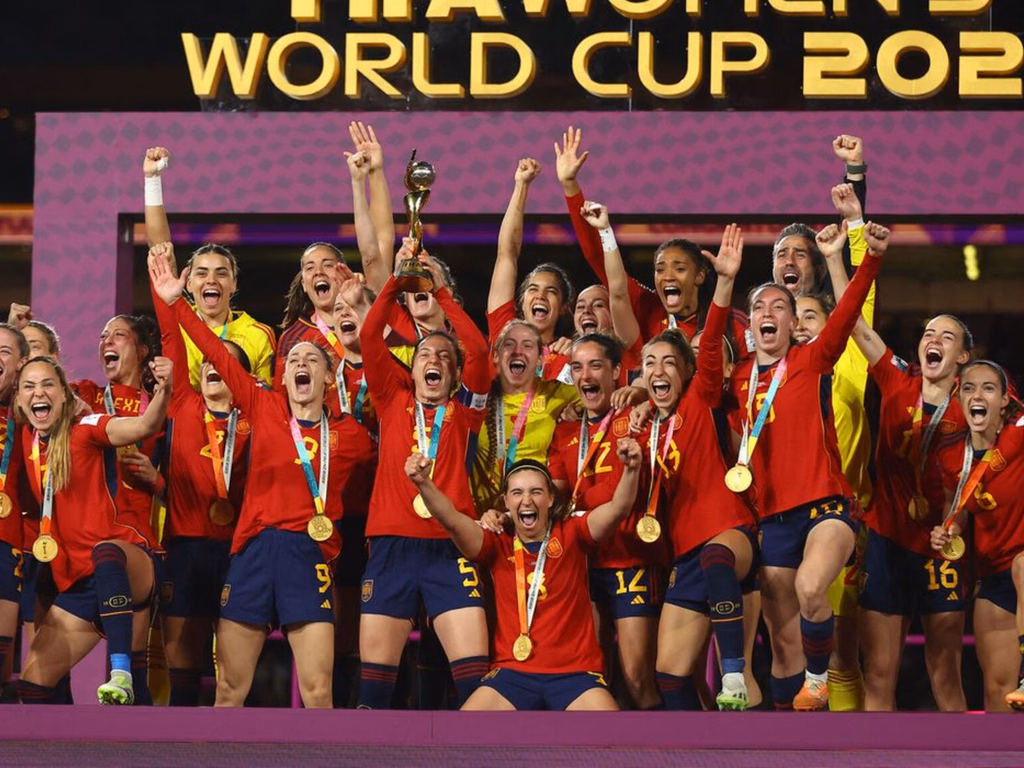 Espanha conquista sua primeira Copa Feminina