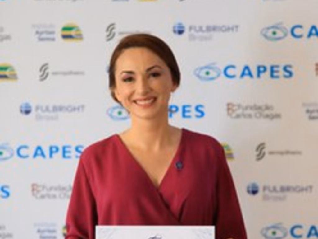 Capes oferece prêmio a estudantes do ensino superior