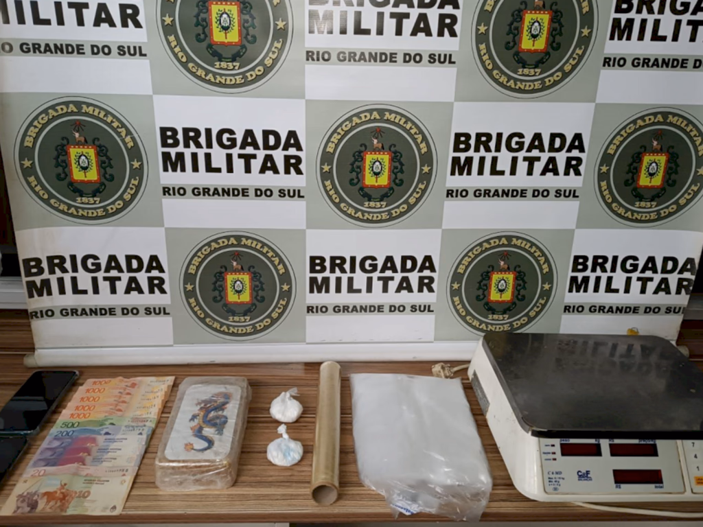 Homem é preso com mais de 1kg de crack