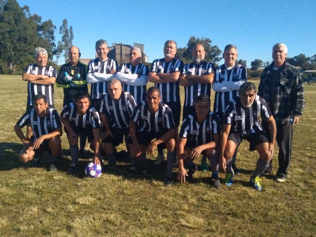 Barcelona e Botafogo vencem na segunda rodada da Liga Master Cinquenta e Cinco