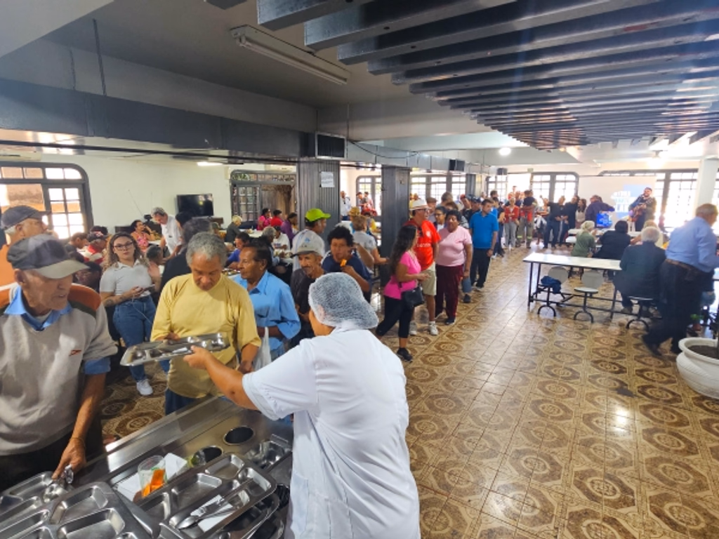 PL prevê contratações temporárias para o Restaurante Popular