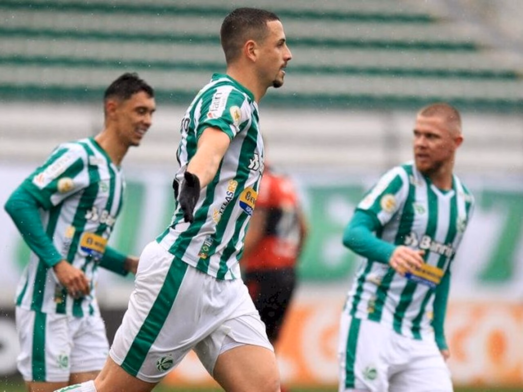 Juventude vence o Flamengo por 1 a 0 no Jaconi