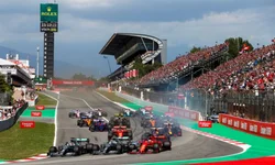 Charles do Bronx vence Chandler e é campeão dos leves