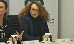 Congresso derruba exigência de perícia por invalidez