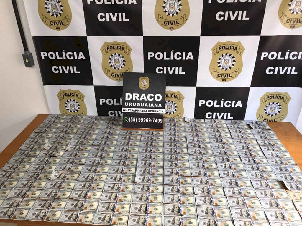 Draco apreende US$15 mil em veículo