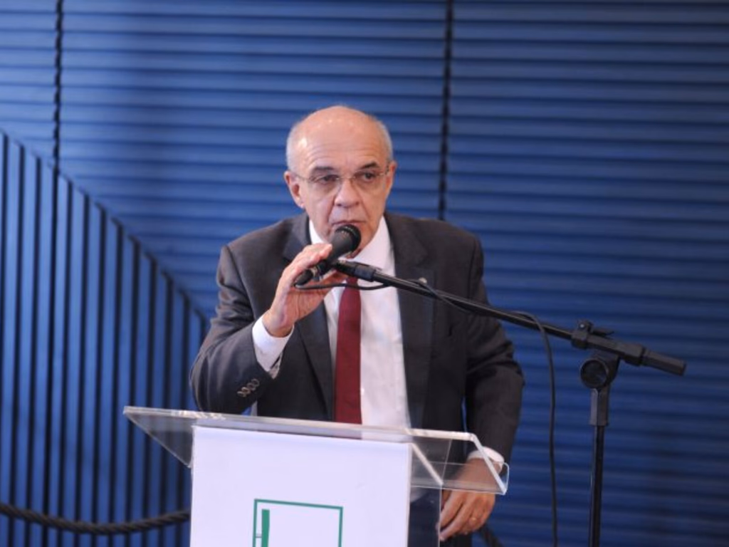 Comissão do Esporte aprova relatório sobre modernização do futebol