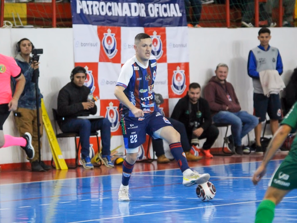 Uruguaianense vence na estreia da Liga Gaúcha