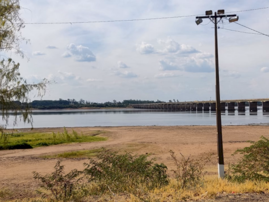 Cia Clandestinos realiza o projeto Interior em Cena