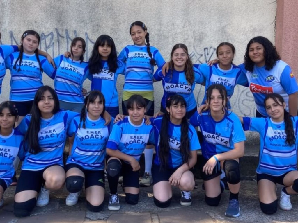 Vôlei mirim da Moacyr Ramos Martins garante vaga no regional do Jergs