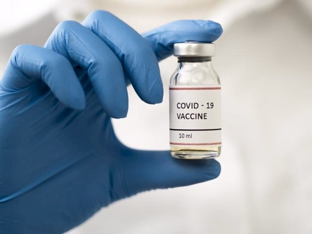 Após pausa, Anvisa dobra voluntários para ‘vacina de Oxford’