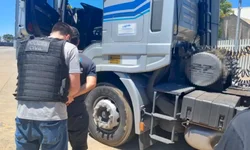 BM apreende drogas e celulares na Modulada