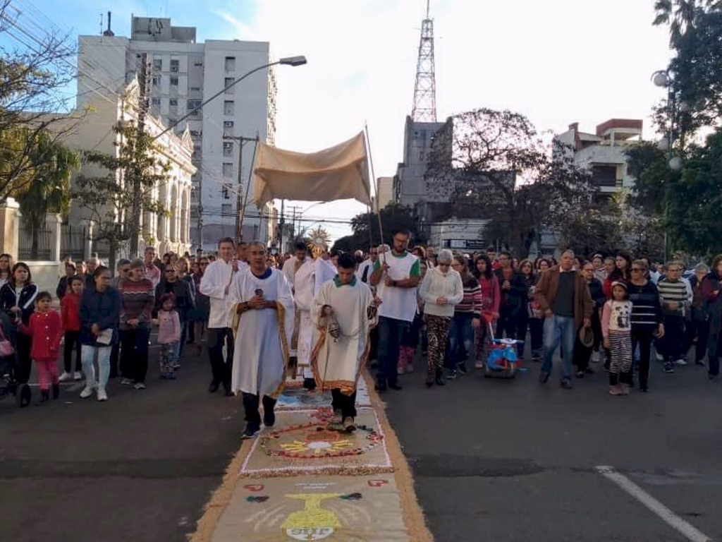 Uruguaiana terá carreatas em celebração a Corpus Christi