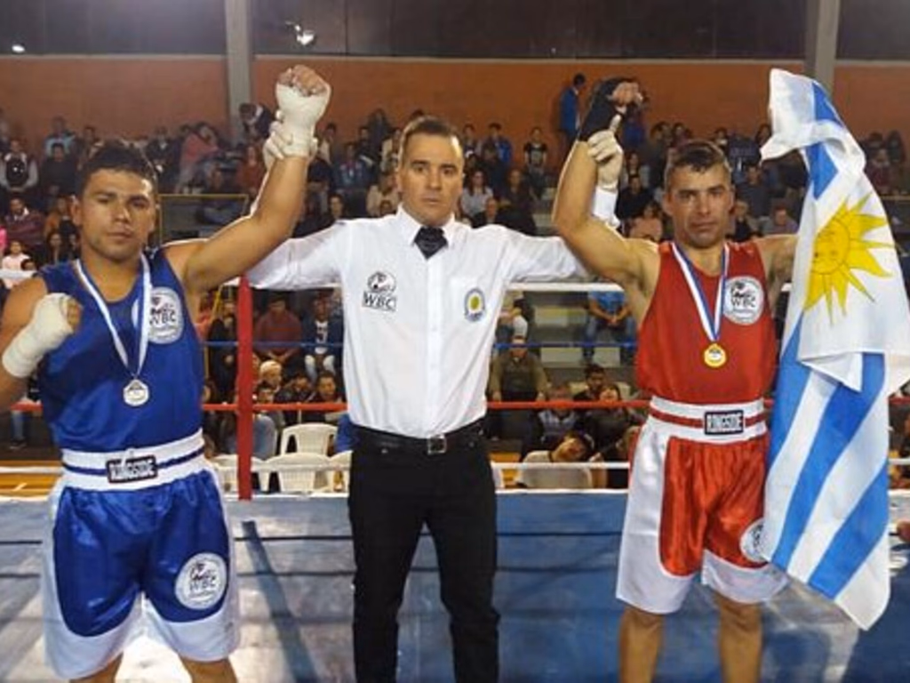 Uruguaianenses participam de evento de boxe em Artigas