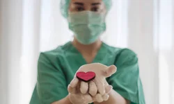 Atraso no seguro-defeso leva pescadores a protestarem em frente ao INSS