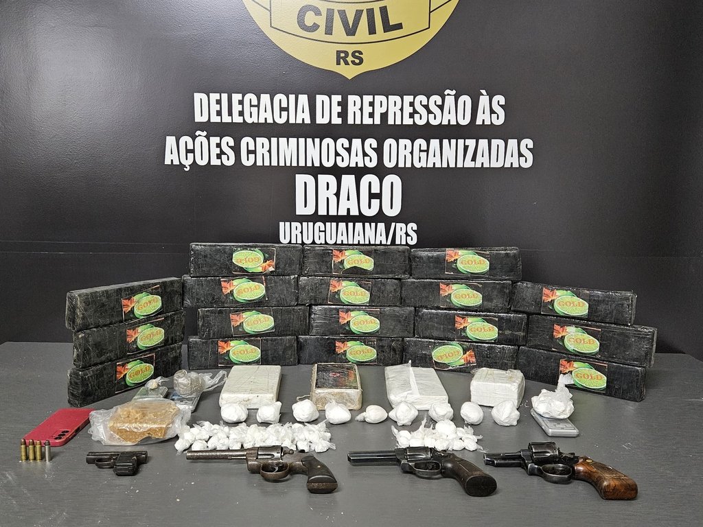 Draco apreende mais de 20 kg de drogas