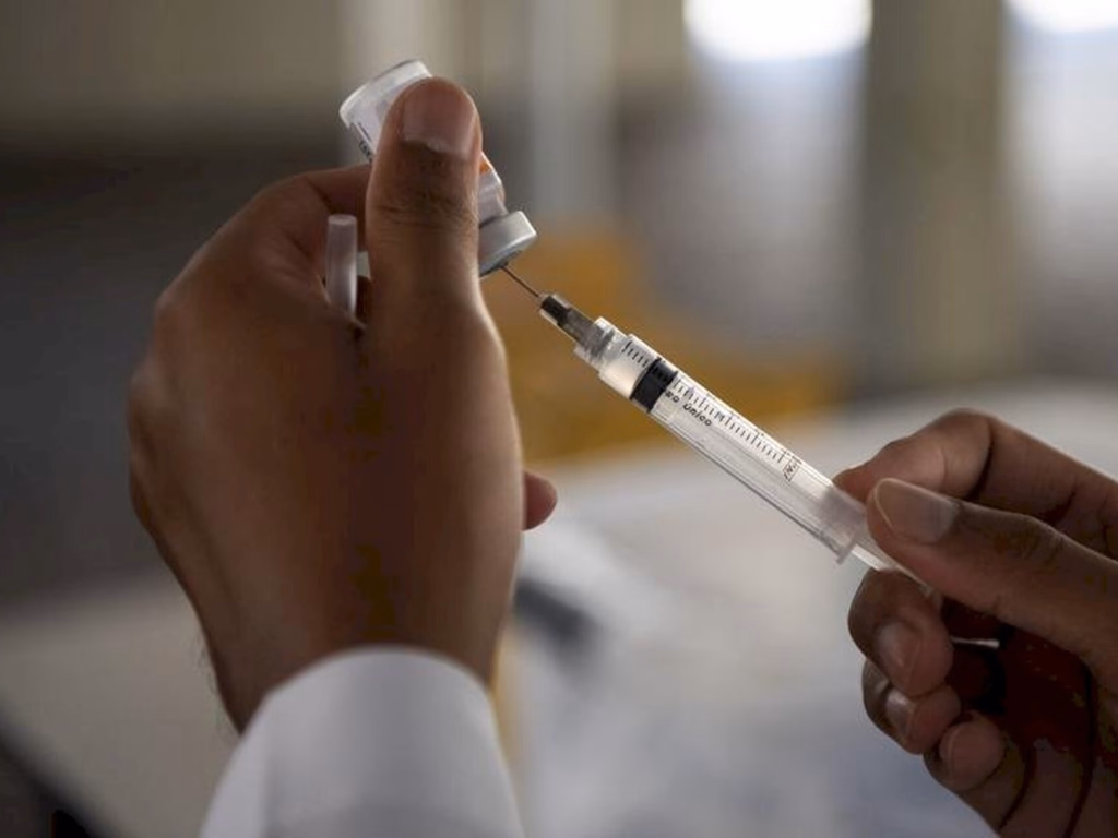 RS deve receber 2,6 milhões de vacinas contra a covid-19