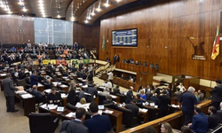 CCJ aprova recomposição de remuneração de quatro categorias