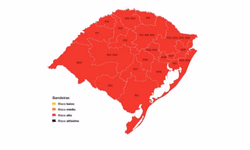 Exame pioneiro mostra danos em pulmões três meses após a infecção