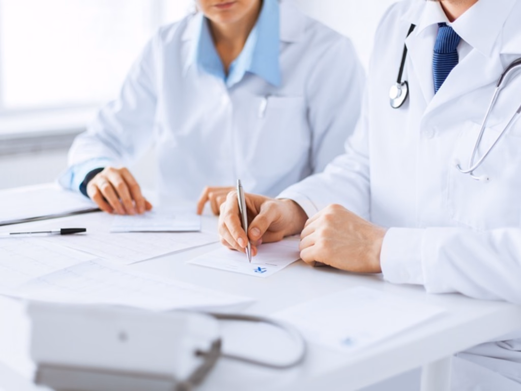 Ebserh publica edital de Residência com mais de cinco mil vagas