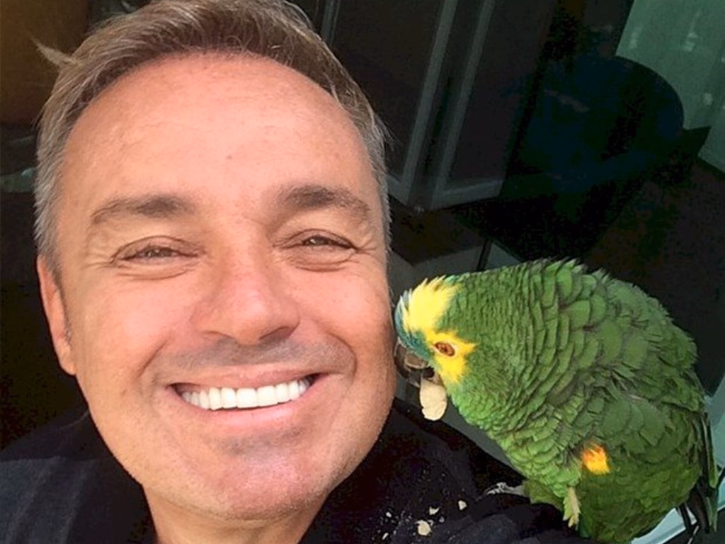 Morre um dos mais brilhantes apresentadores da televisão brasileira