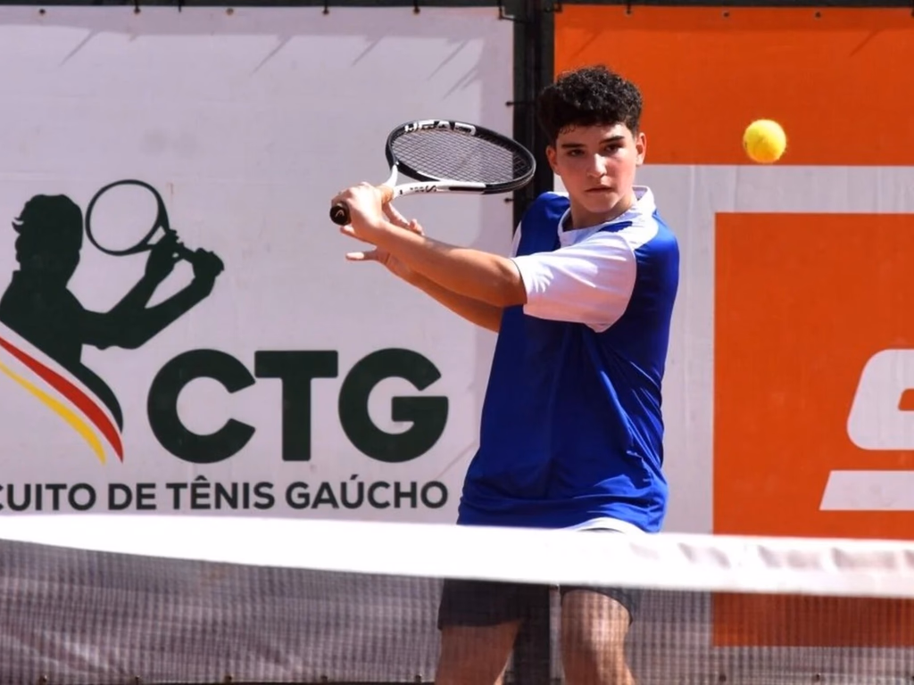 Uruguaiana recebe etapa estadual de tênis juvenil