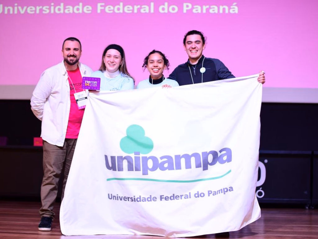 Unipampa vence três prêmios no Intercom Sul