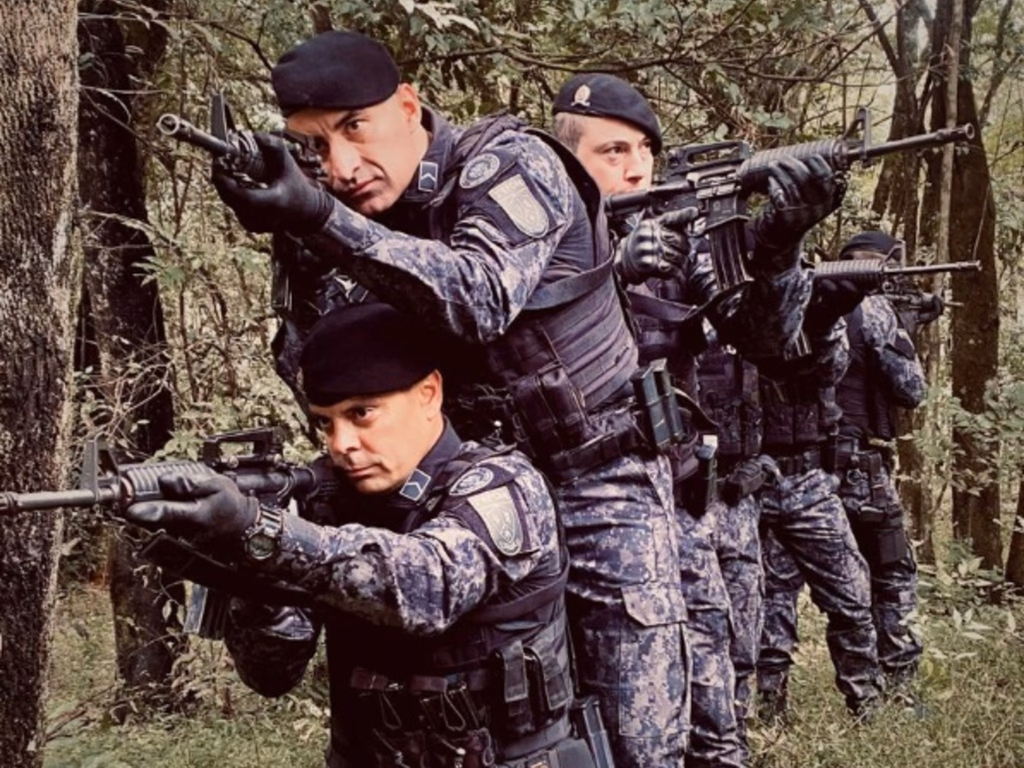 6º BPChq recebe novos uniformes